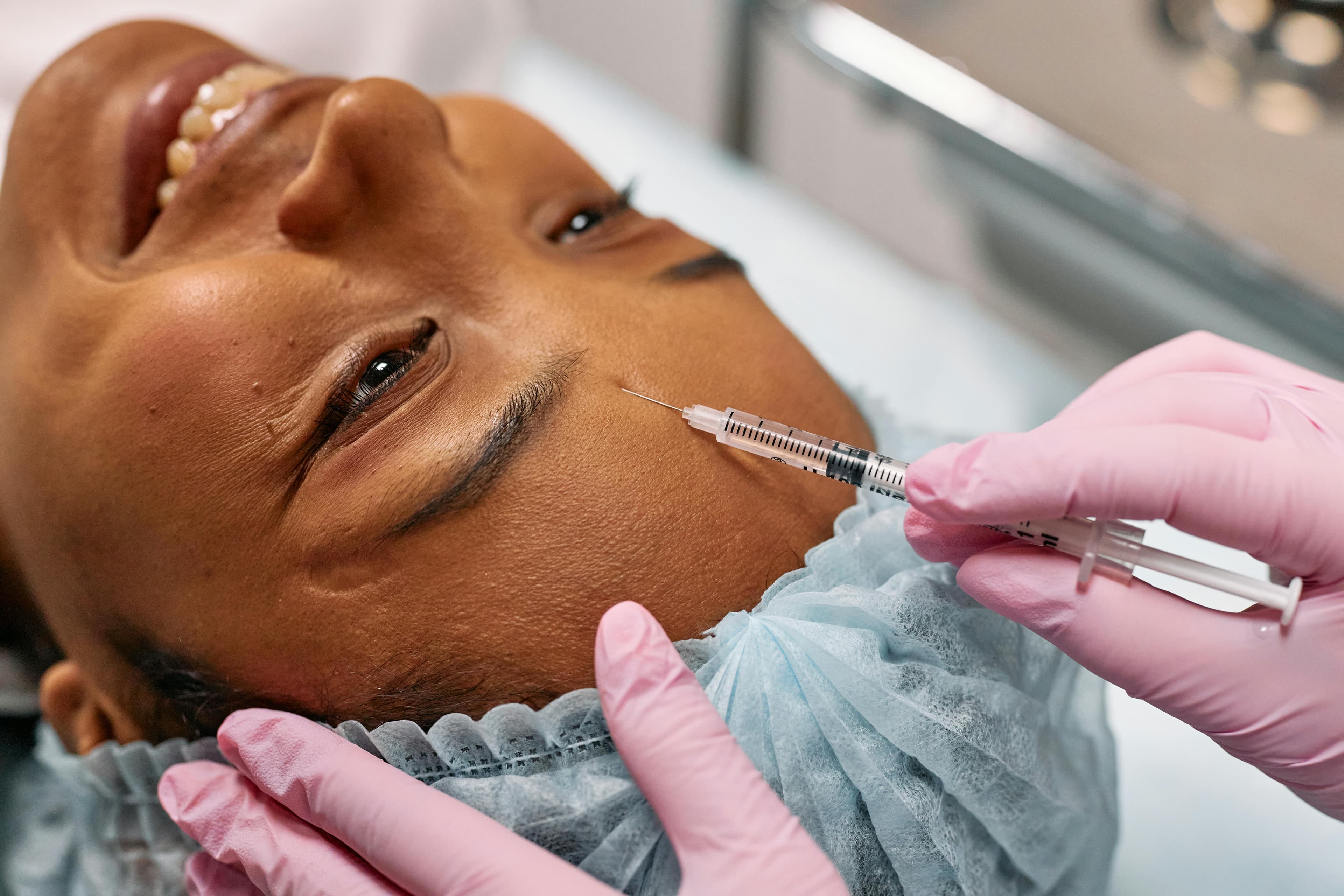 Cover image for: The Science Behind Non-Surgical Facelifts